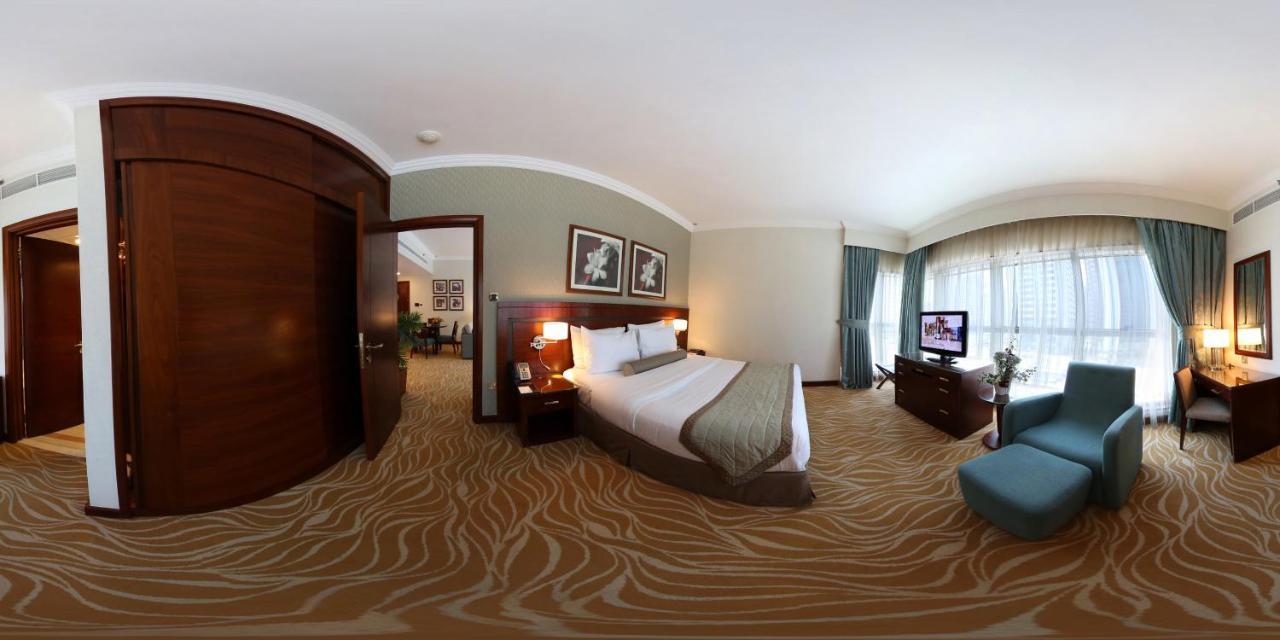 Grand Mercure Residencia Abu Dabi Exterior foto