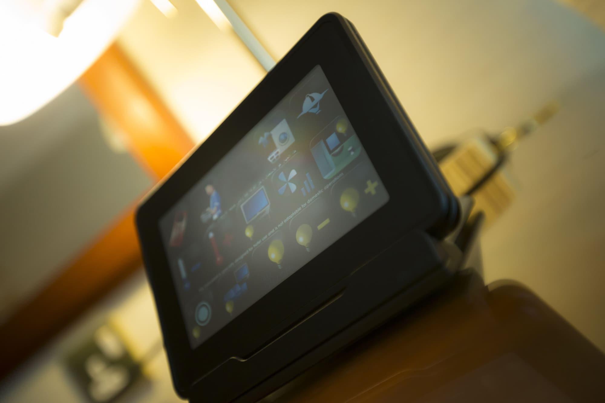 Grand Mercure Residencia Abu Dabi Exterior foto The Kindle Fire